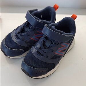 New Balance 650 Kids Navy and Orange Low-Top Sneakers